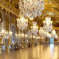 Alistate-Entrada al Palacio de Versalles