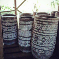 Alistate-Vasijas de coco tallado 