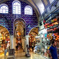 Alistate-Compras en el Gran Bazar Estambul