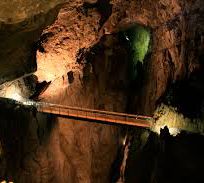 Alistate-Excursión Cuevas Eslovenia
