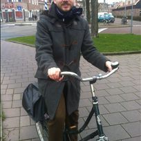 Alistate-Una bici tipo Amsterdam para Tomy