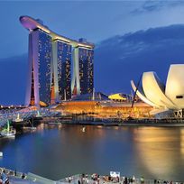 Alistate-Noche en Singapur