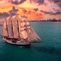Alistate-Luna de Miel - Singapur - Sunset Sail