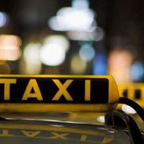 Alistate-Viaje en taxi en la luna de miel