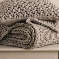 Alistate-Pie de cama tejido y almohadon