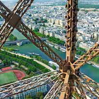 Alistate-Entradas a la Torre Eiffel 