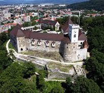 Alistate-Visita al Castillo de Liubliana