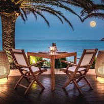 Alistate-Cena romántica en Ibiza