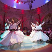 Alistate-Danza turca en el centro cultural HodJapasha para 2 personas