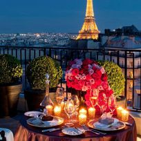 Alistate-Cena Romántica en París
