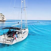 Alistate-Paseo en barco en Menorca